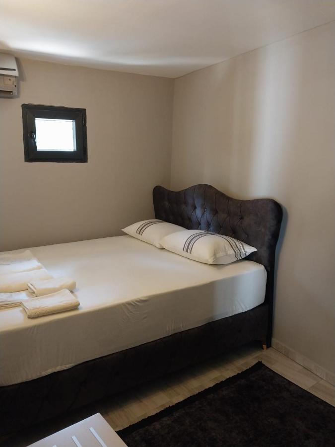 Zemahotel Catalca Bagian luar foto