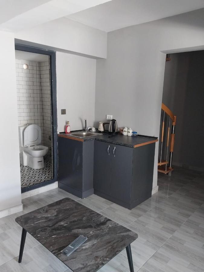 Zemahotel Catalca Bagian luar foto