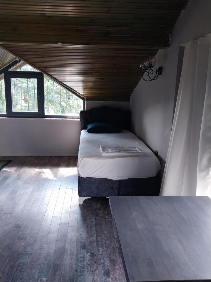 Zemahotel Catalca Bagian luar foto